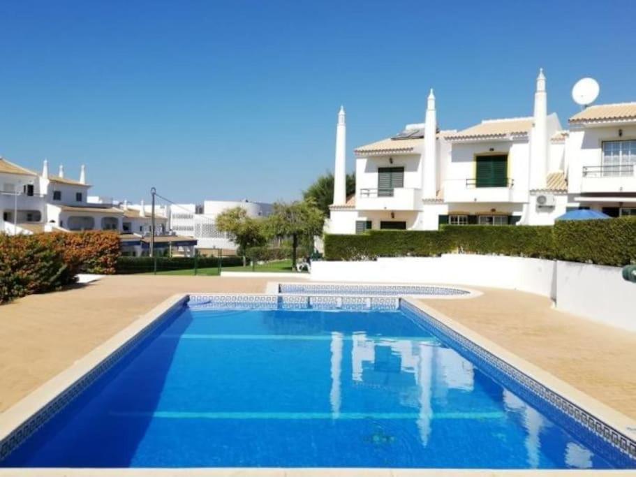 Villa Jóia da Galé by Stay-ici, Algarve Holiday Rental Albufeira Esterno foto