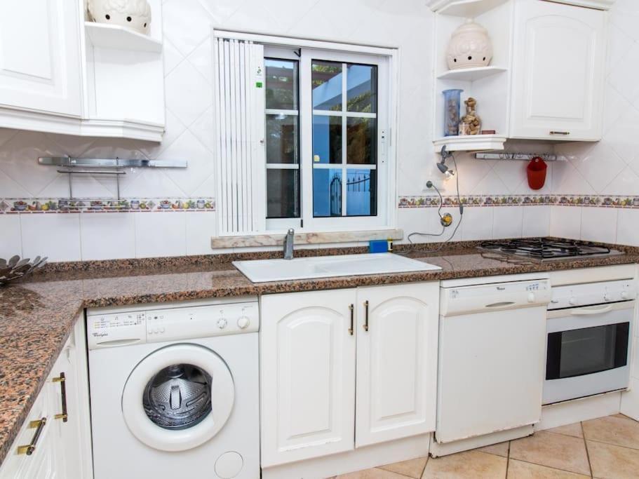 Villa Jóia da Galé by Stay-ici, Algarve Holiday Rental Albufeira Esterno foto