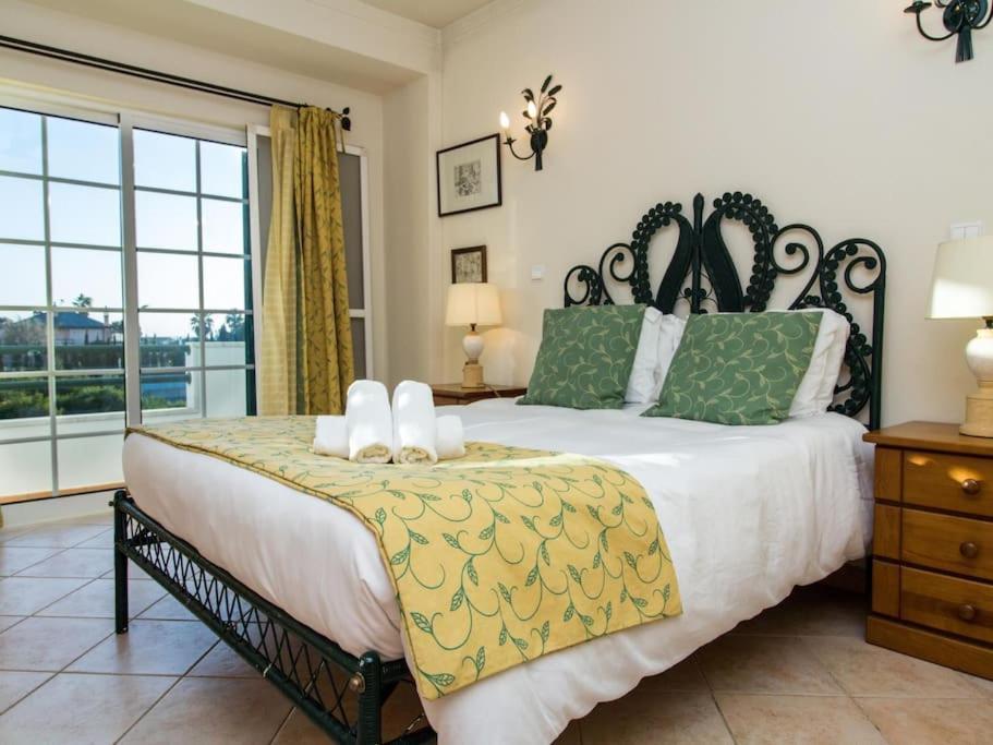 Villa Jóia da Galé by Stay-ici, Algarve Holiday Rental Albufeira Esterno foto
